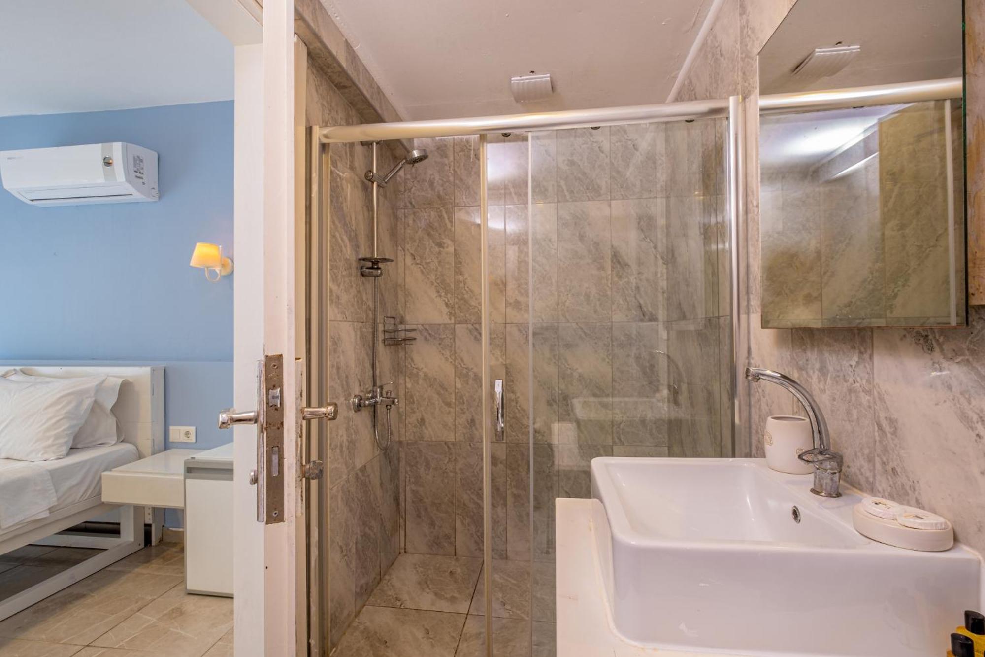 Himm Hotel Каш Экстерьер фото